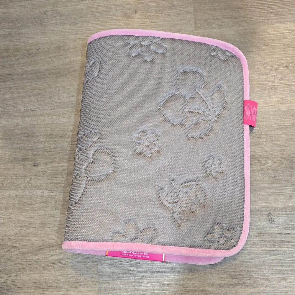 Juicy Couture Home Embossed Logo Cherry & Daisy Plush Memory Foam Bath Rug